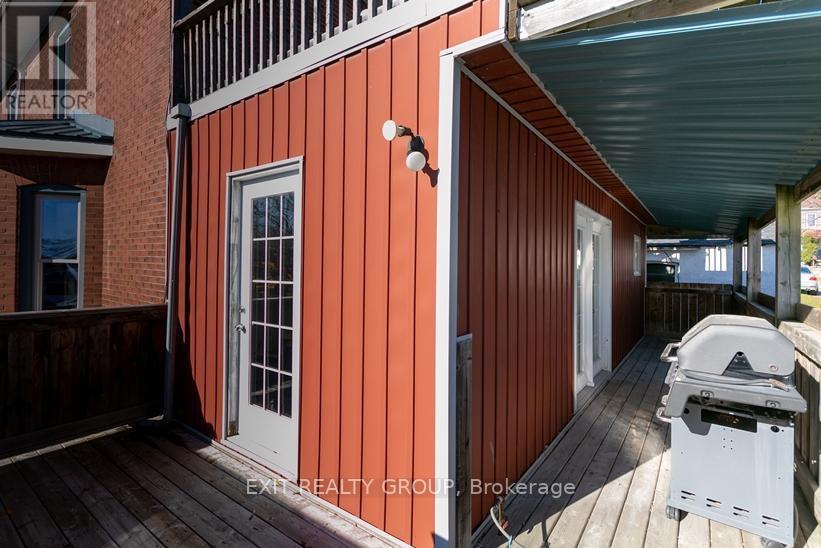 337 Dufferin Avenue, Quinte West (Trenton Ward), ON - Outdoor With Exterior