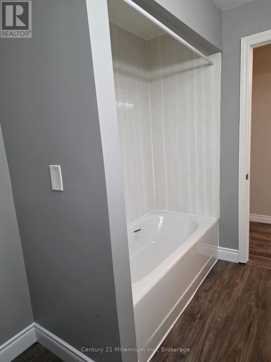 502 Ridgewood Road, Huron-Kinloss, ON - Indoor Photo Showing Bathroom