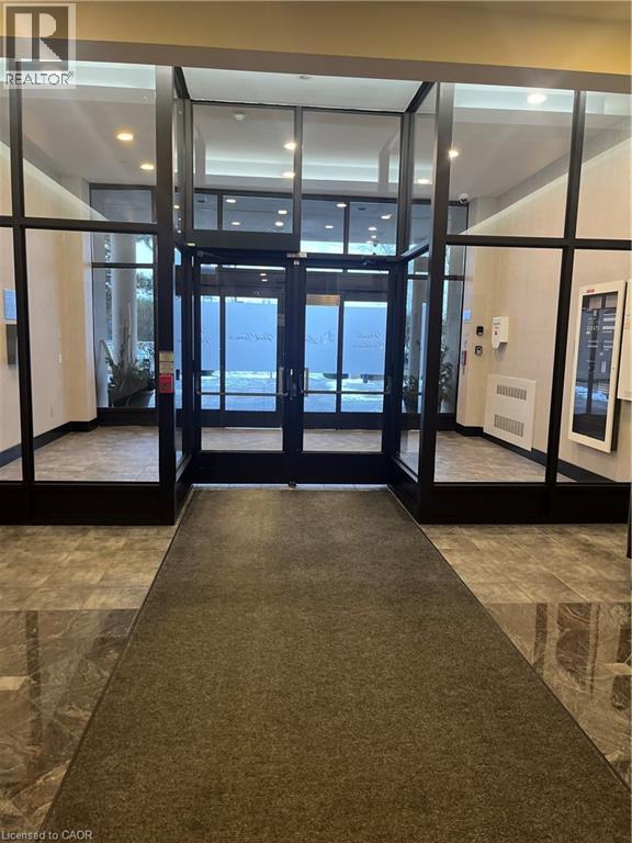 1 Leaside Park Drive Unit# 419, Toronto, ON - Indoor Photo Showing Other Room