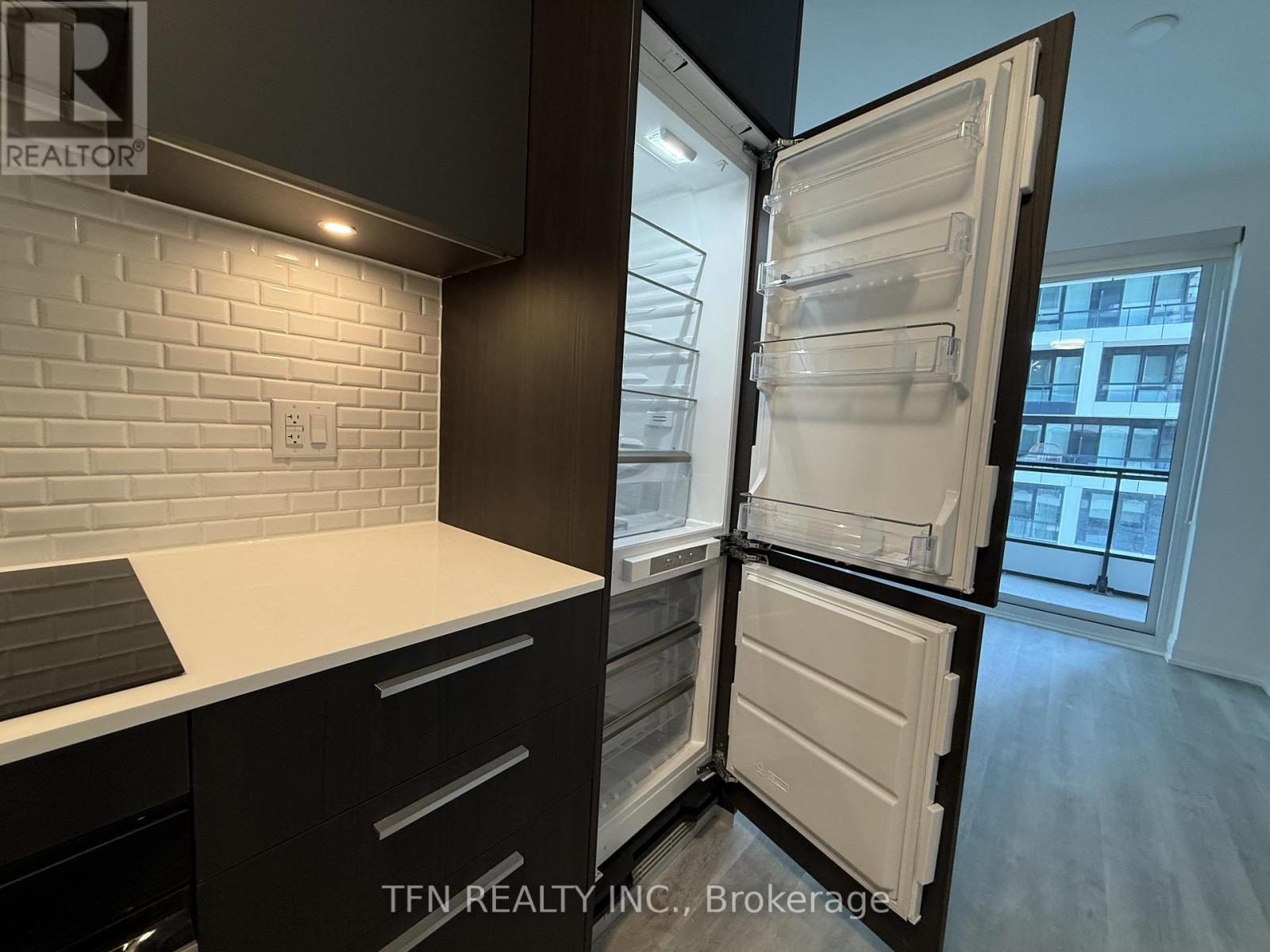 1102 - 65 Broadway Avenue, Toronto, ON - Indoor