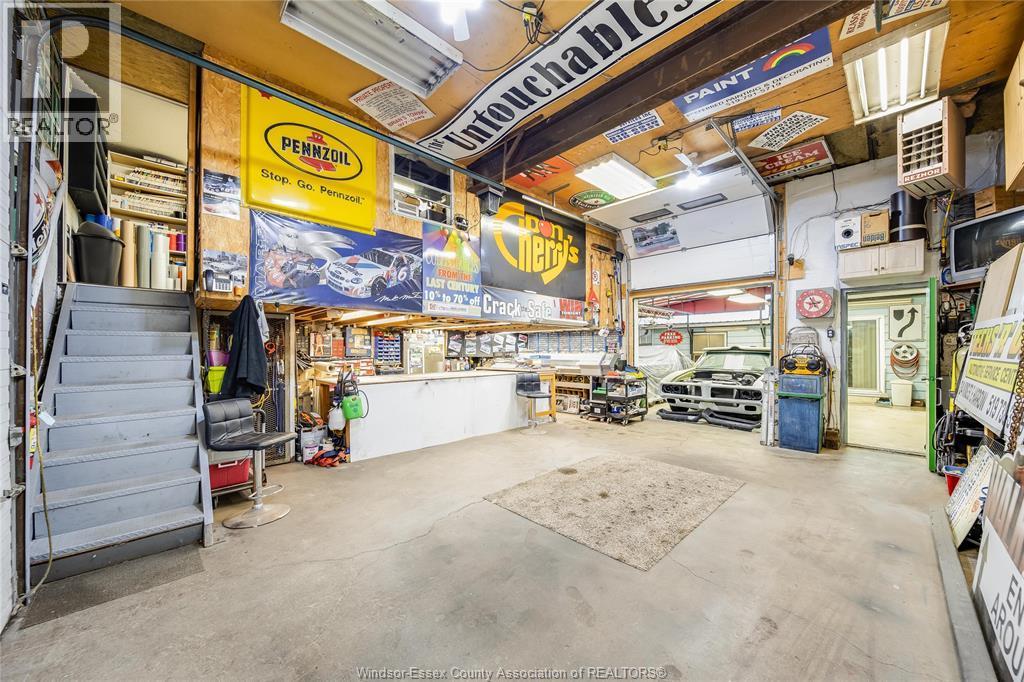 1354 St. Luke, Windsor, ON - Indoor