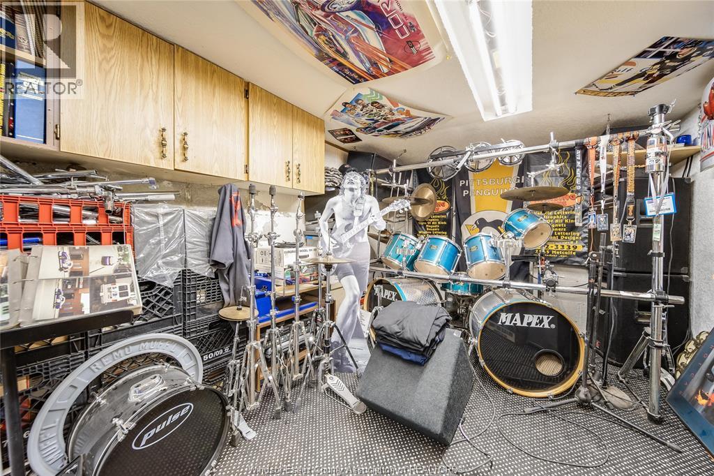 1354 St. Luke, Windsor, ON - Indoor With Storage