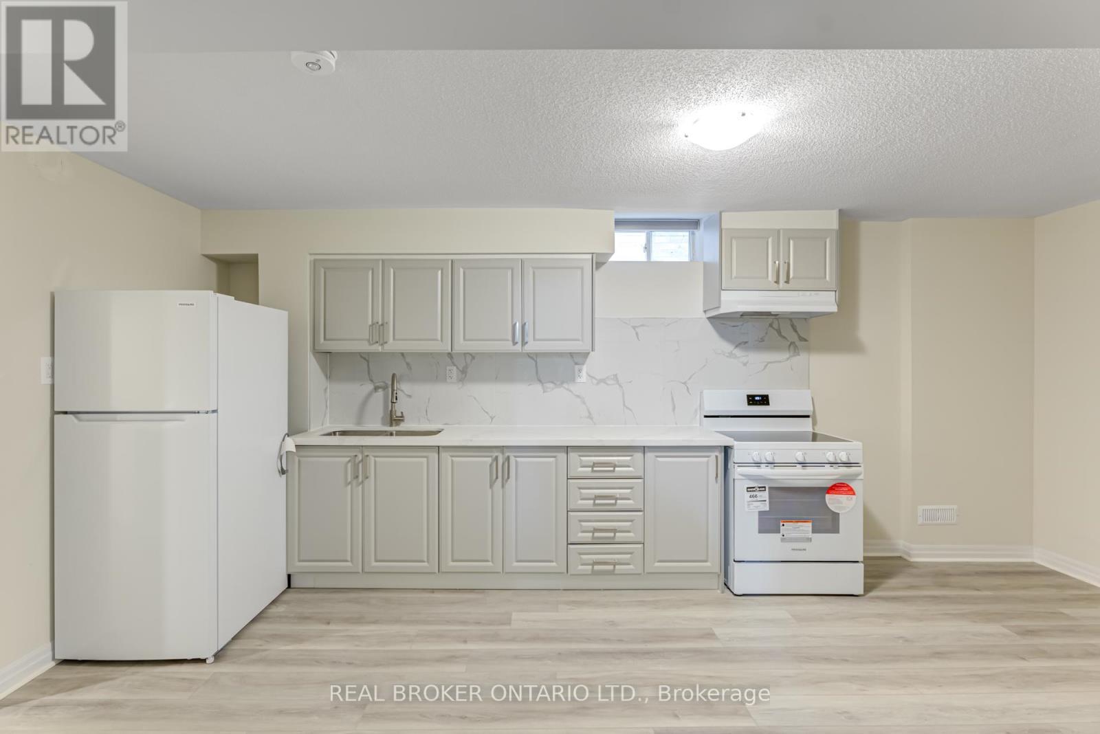 6 Northrop Bsmt Avenue N, Clarington, ON