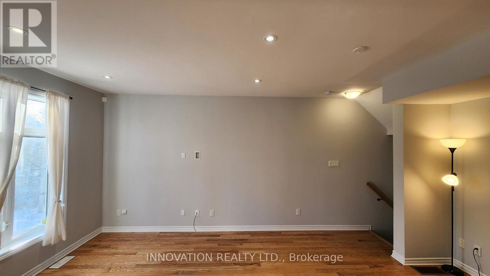 A - 293 Everest Private, Ottawa, ON - Indoor Photo Showing Other Room