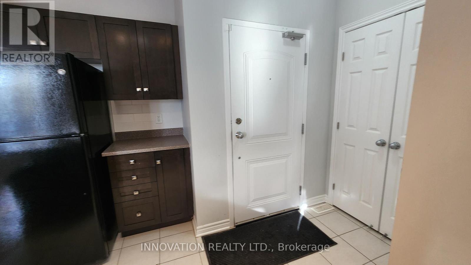 A - 293 Everest Private, Ottawa, ON - Indoor Photo Showing Other Room