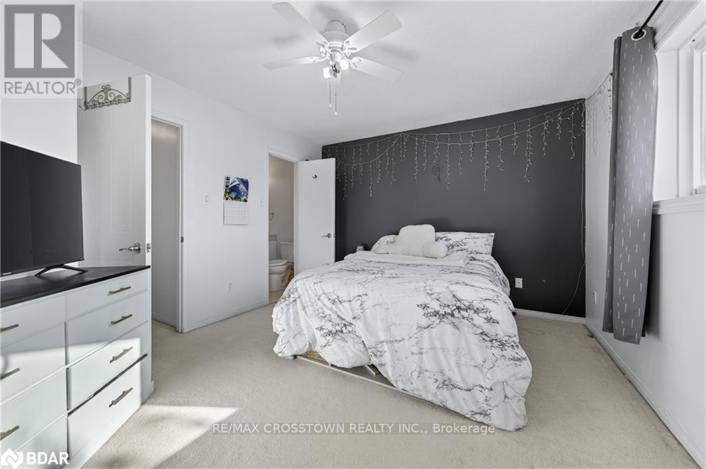 14 Corrie Crescent, Essa, ON - Indoor Photo Showing Bedroom