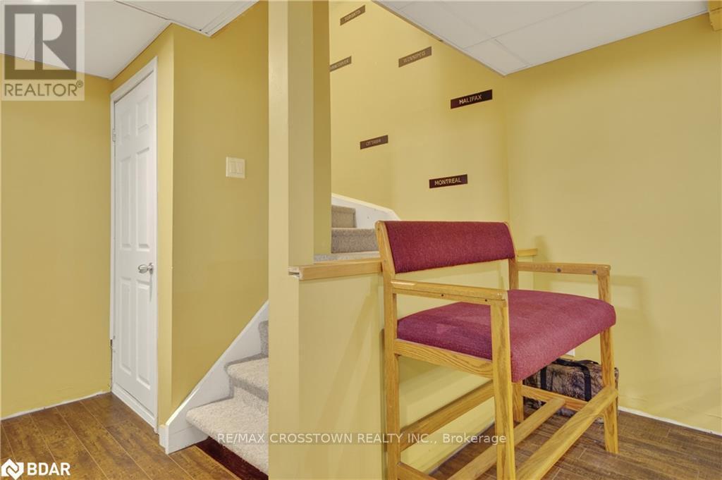 14 Corrie Crescent, Essa, ON - Indoor