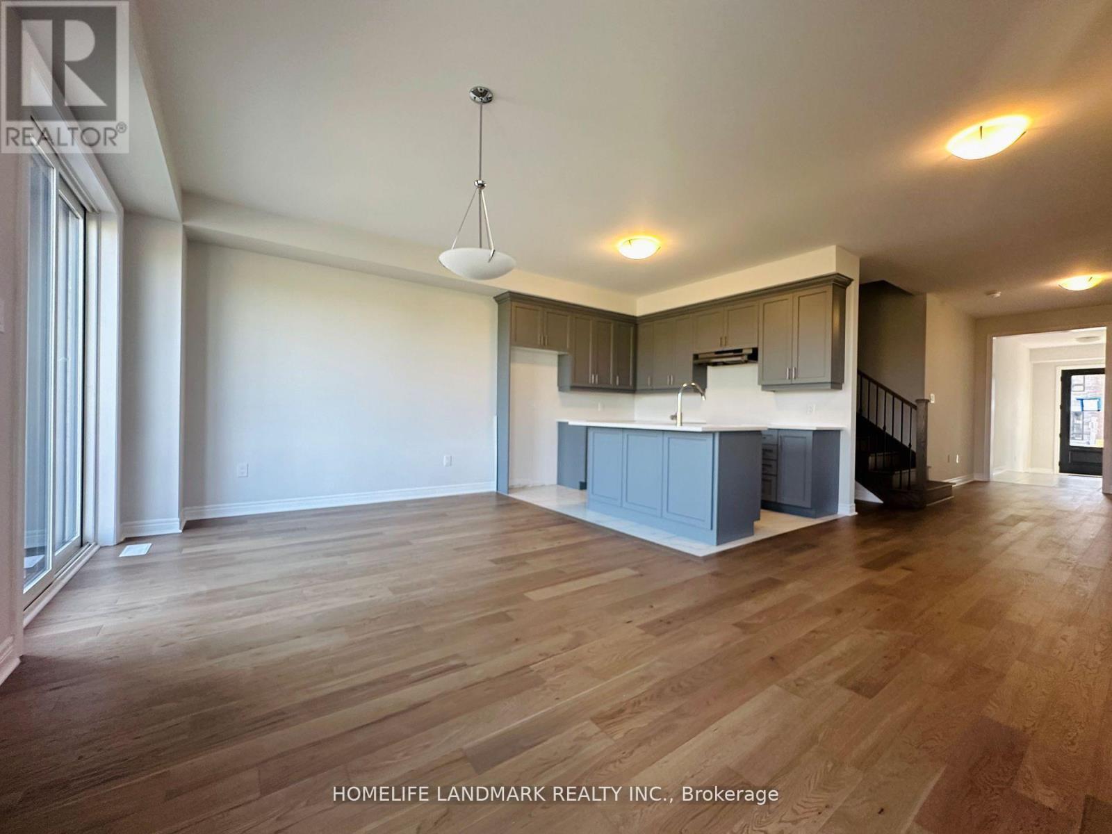 146 Mumbai Drive, Markham, ON - Indoor Photo Showing Kitchen