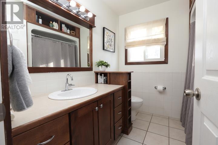41 Woodhurst Dr, Sault Ste. Marie, ON - Indoor Photo Showing Bathroom