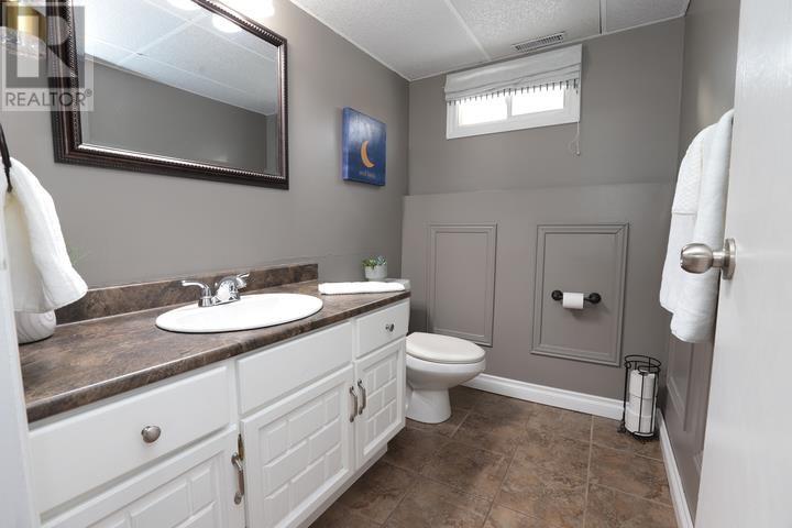 41 Woodhurst Dr, Sault Ste. Marie, ON - Indoor Photo Showing Bathroom