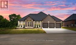 52 EAST GLEN DRIVE Lambton Shores (Arkona), ON N0M 1B0