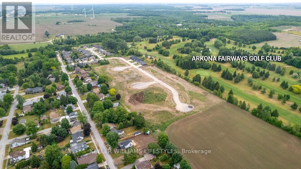 37 East Glen Drive, Lambton Shores (Arkona), ON