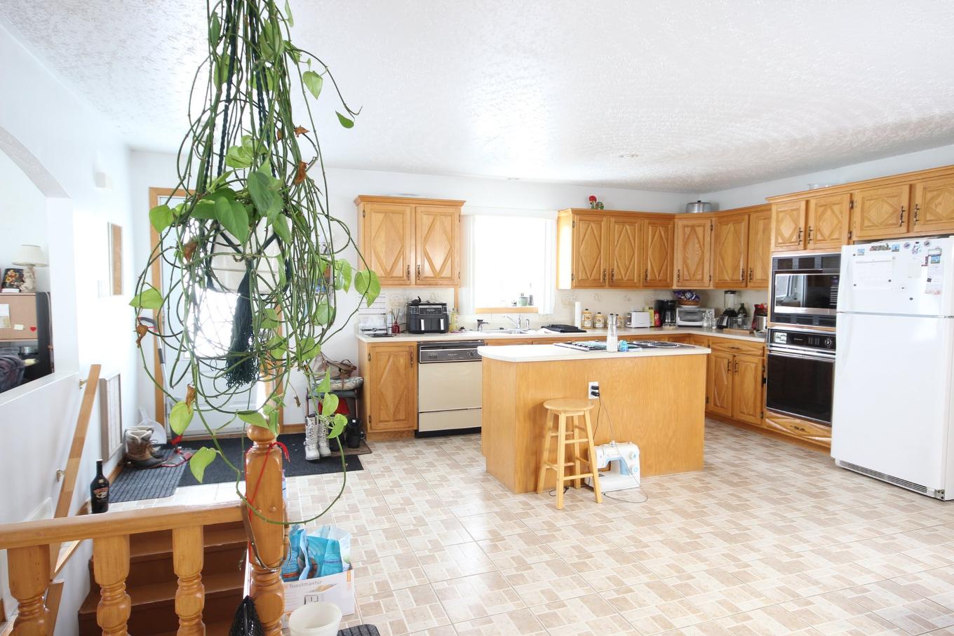 Cuisine - 5165 Rue Saguenay, Rouyn-Noranda, QC - Indoor Photo Showing Kitchen