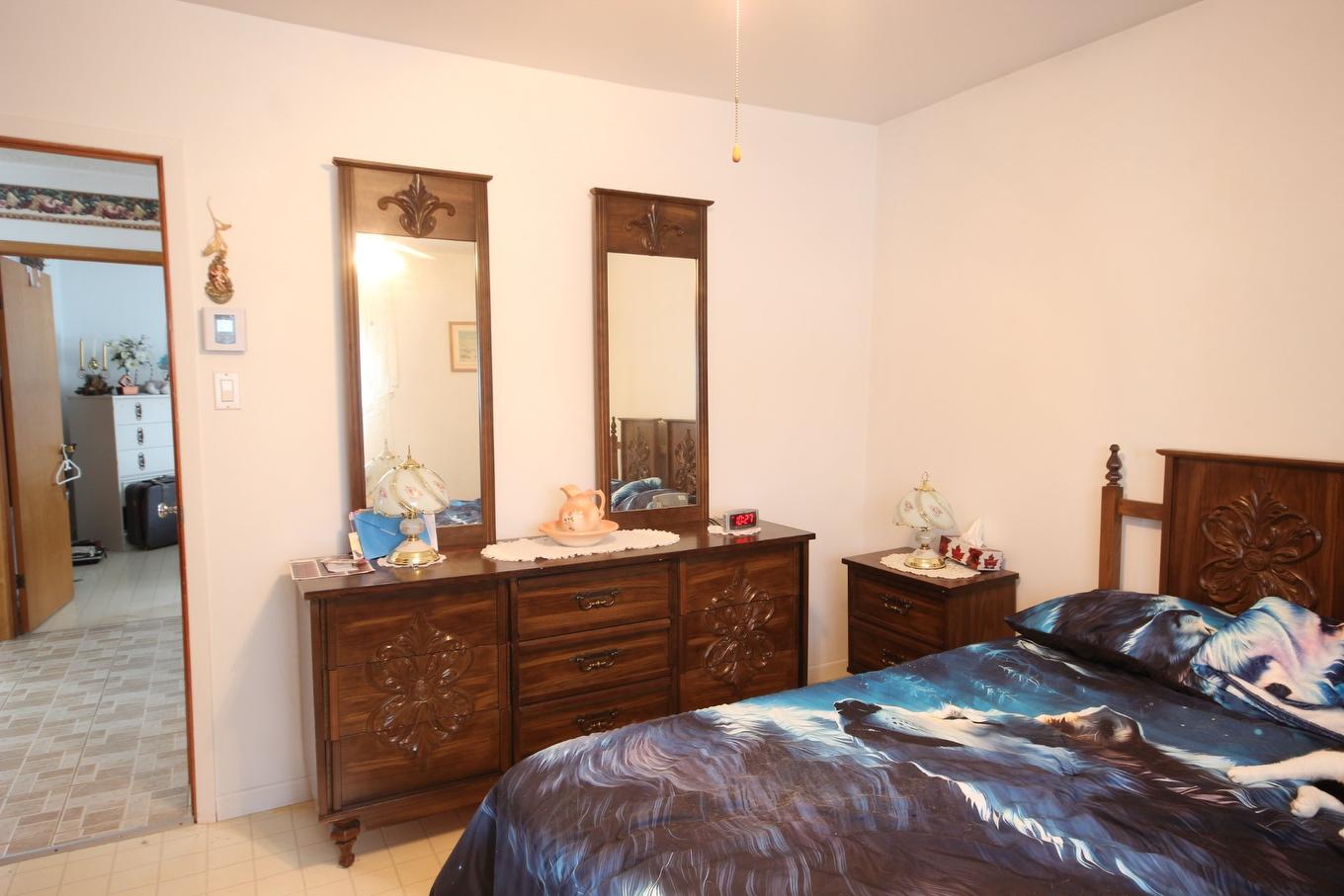 Chambre à coucher - 5165 Rue Saguenay, Rouyn-Noranda, QC - Indoor Photo Showing Bedroom