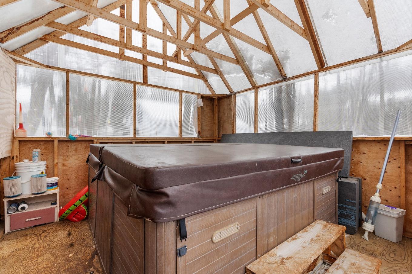 Exterior - 1363 Rue Juchereau-Duchesnay, Québec (Sainte-Foy/Sillery/Cap-Rouge), QC - Indoor Photo Showing Other Room