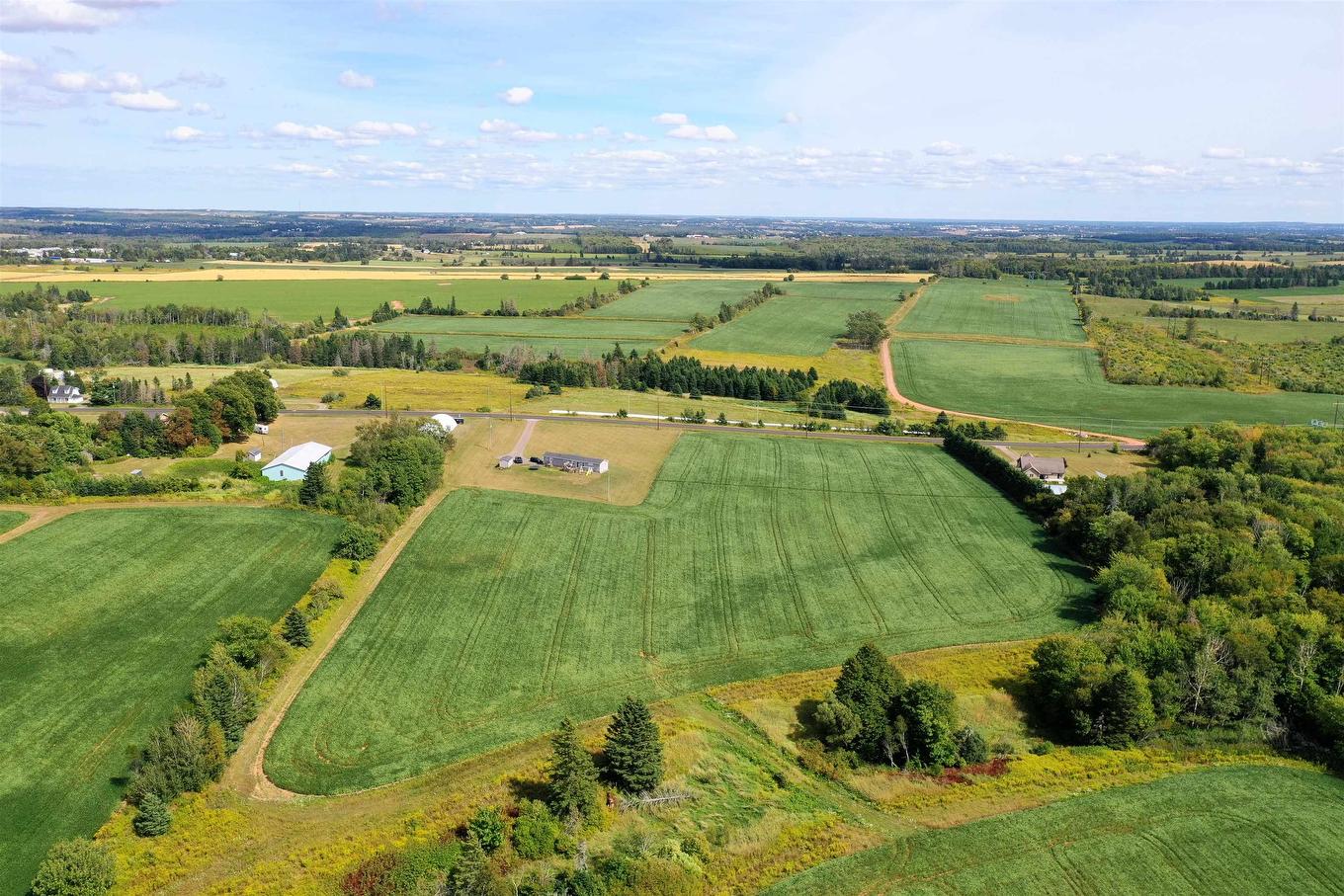 Acreage Bannockburn Road, North Wiltshire, PE