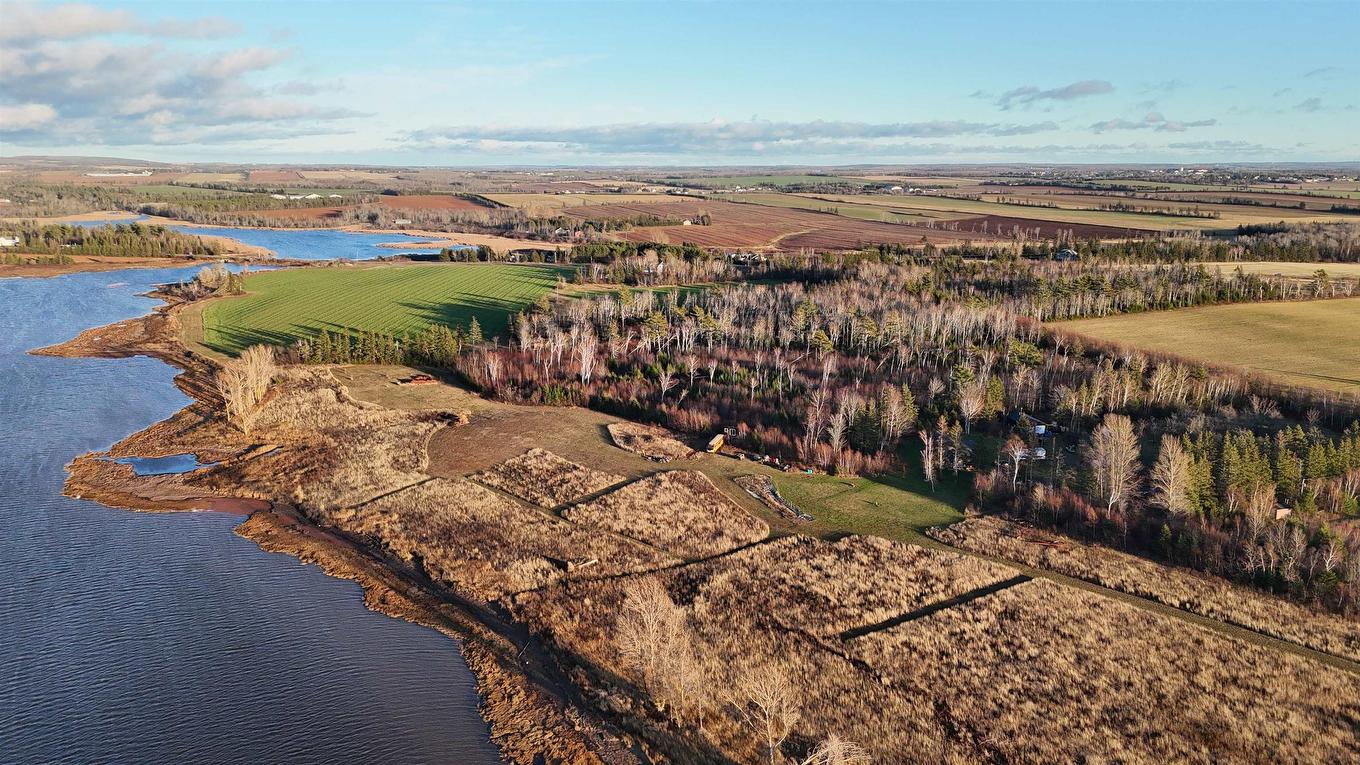 Lot 25-2 Four Wheel Drive, Clermont, PE