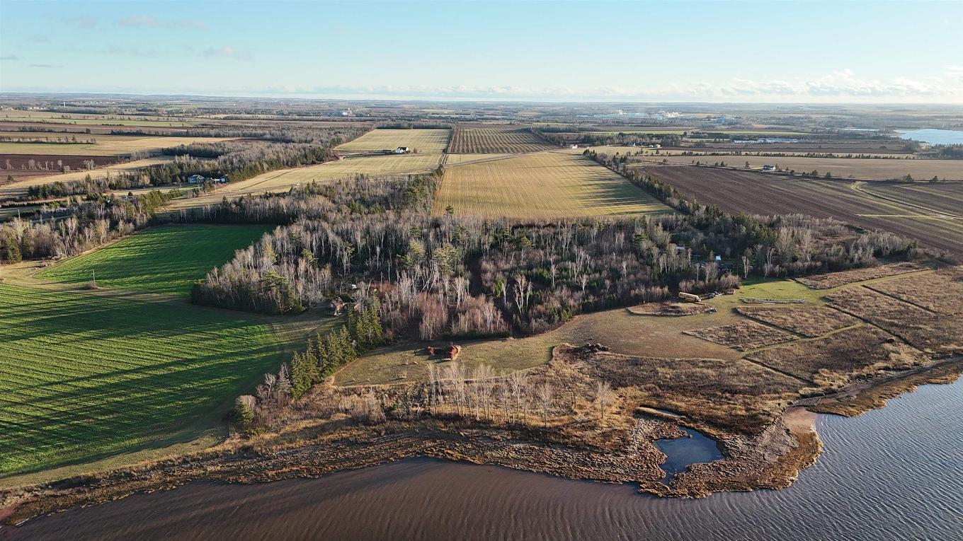 Lot 25-2 Four Wheel Drive, Clermont, PE