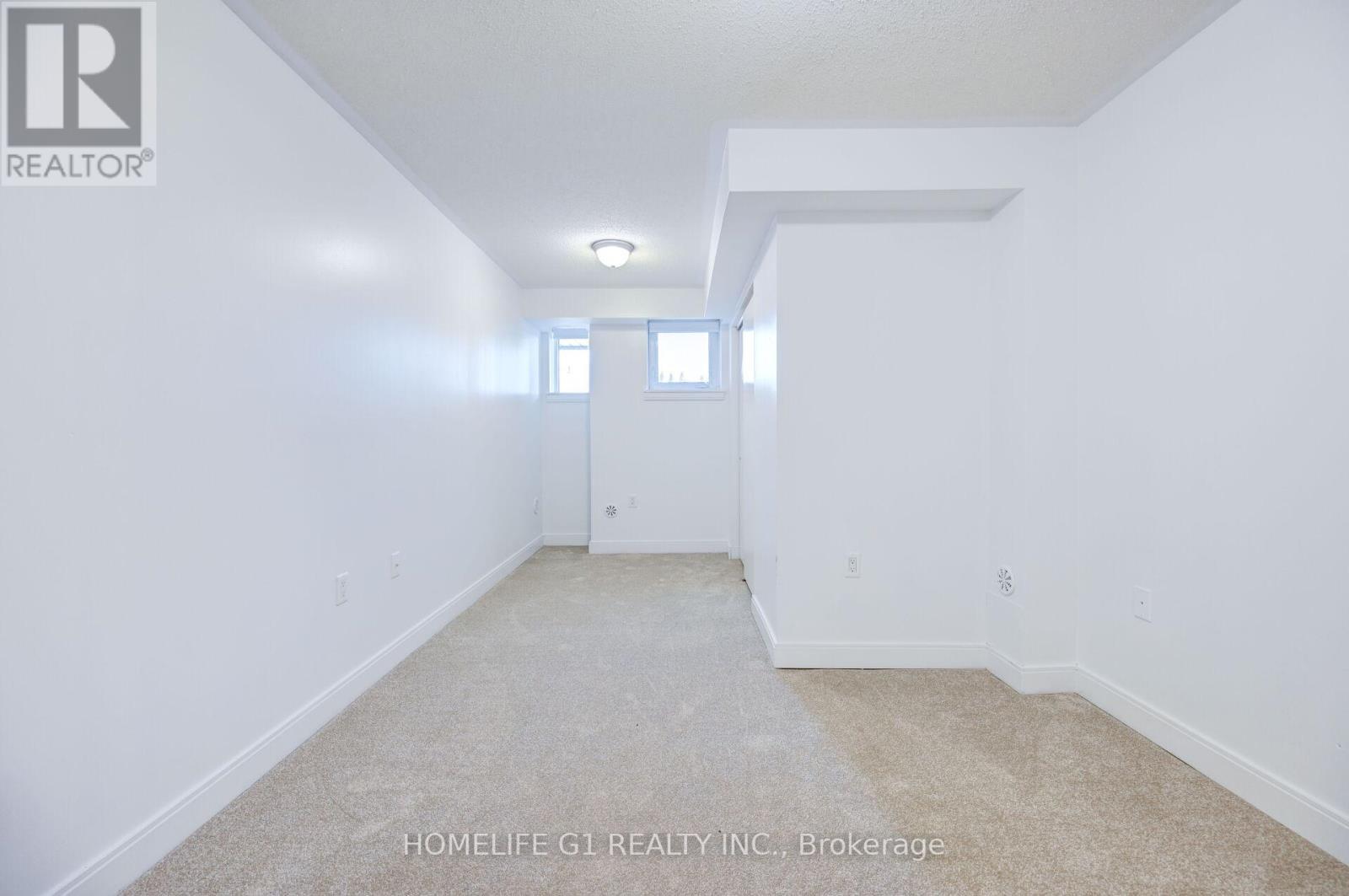 5 - 100 Dufay Road, Brampton, ON - Indoor Photo Showing Other Room