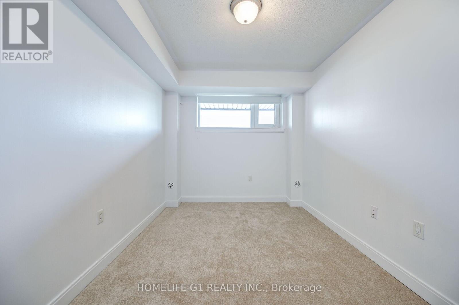 5 - 100 Dufay Road, Brampton, ON - Indoor Photo Showing Other Room