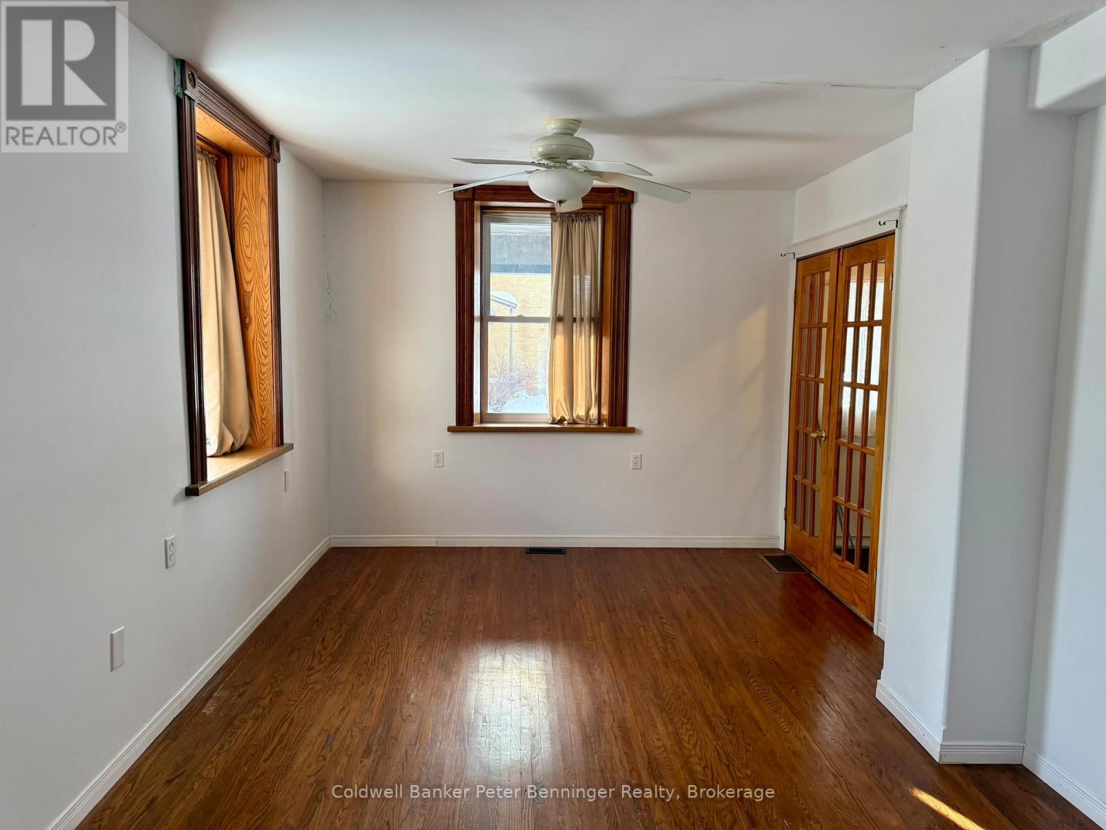 Formal living room - 378 11Th Street, Hanover, ON - Indoor Photo Showing Other Room