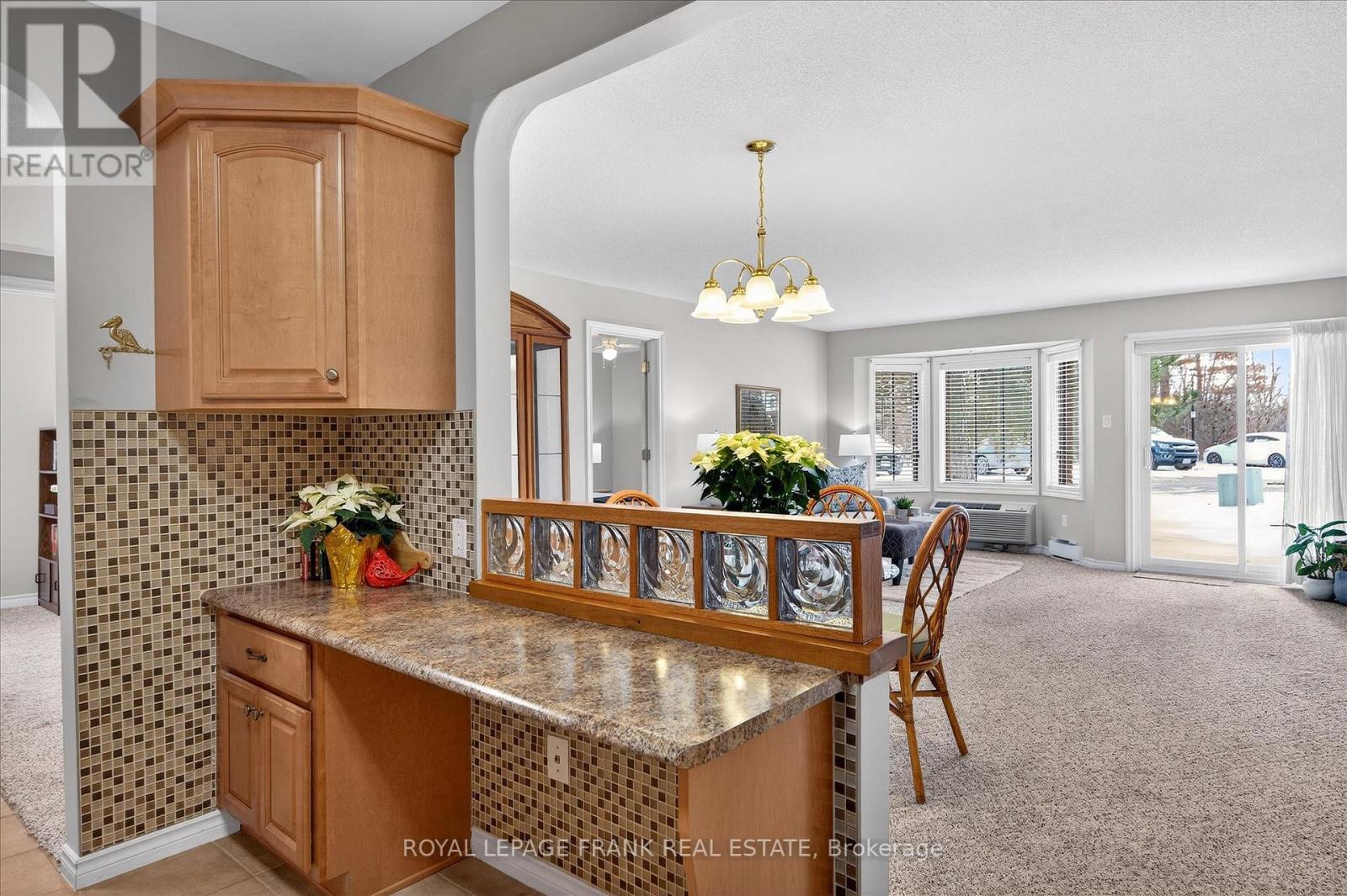 8 - 615 Whitaker Street, Peterborough (Ashburnham Ward 4), ON - Indoor