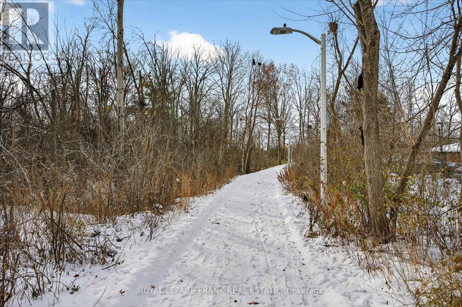 8 - 615 Whitaker Street, Peterborough (Ashburnham Ward 4), ON - Outdoor With View