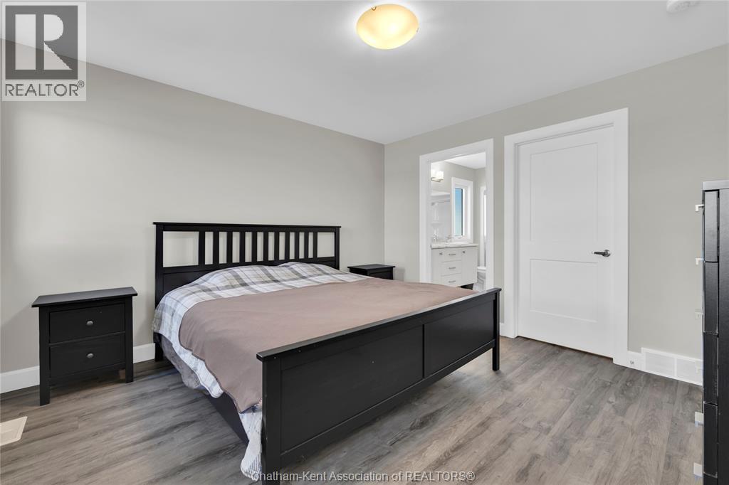 13 Baffin Way, Chatham, ON - Indoor Photo Showing Bedroom