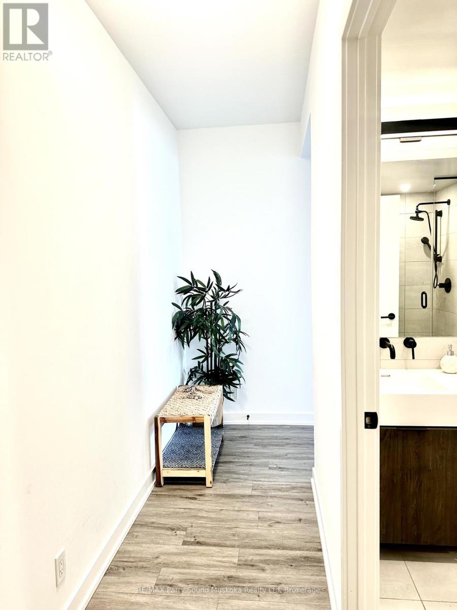 4906 - 108 Peter Street, Toronto (Waterfront Communities), ON