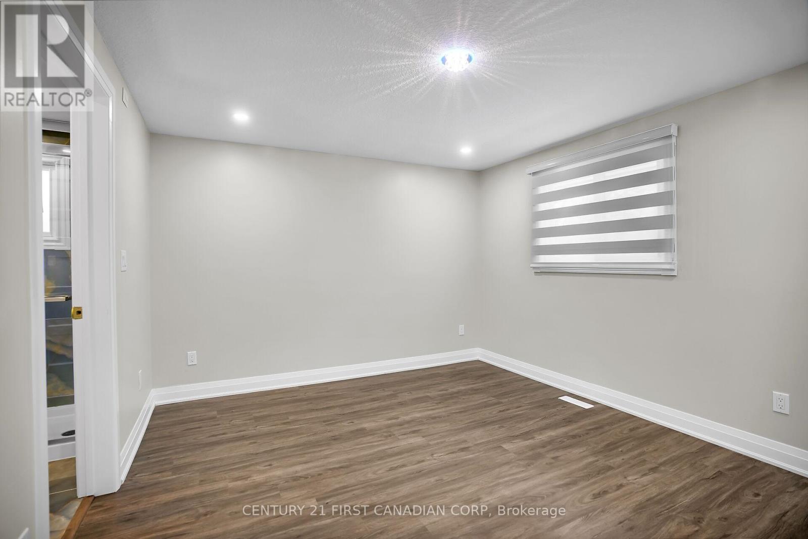 Primary Bedrm with 3 pc ensuite - 1046 Jalna Boulevard, London South (South X), ON - Indoor Photo Showing Other Room