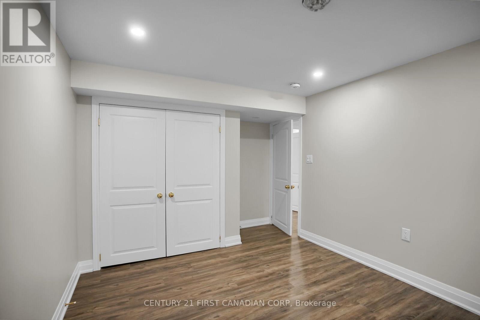 Lower- Bedroom 5 with W/I closet - 1046 Jalna Boulevard, London South (South X), ON - Indoor
