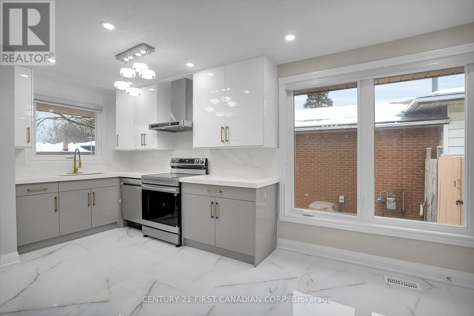 Main -Kitchen - 1046 Jalna Boulevard, London South (South X), ON - Indoor Photo Showing Kitchen