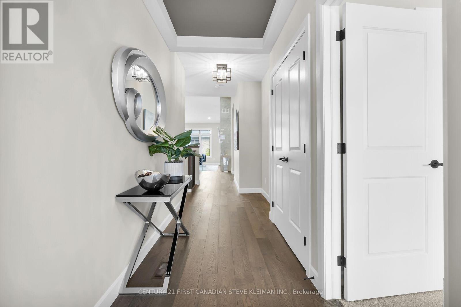 2662 Buroak Drive, London North (North S), ON - Indoor Photo Showing Other Room