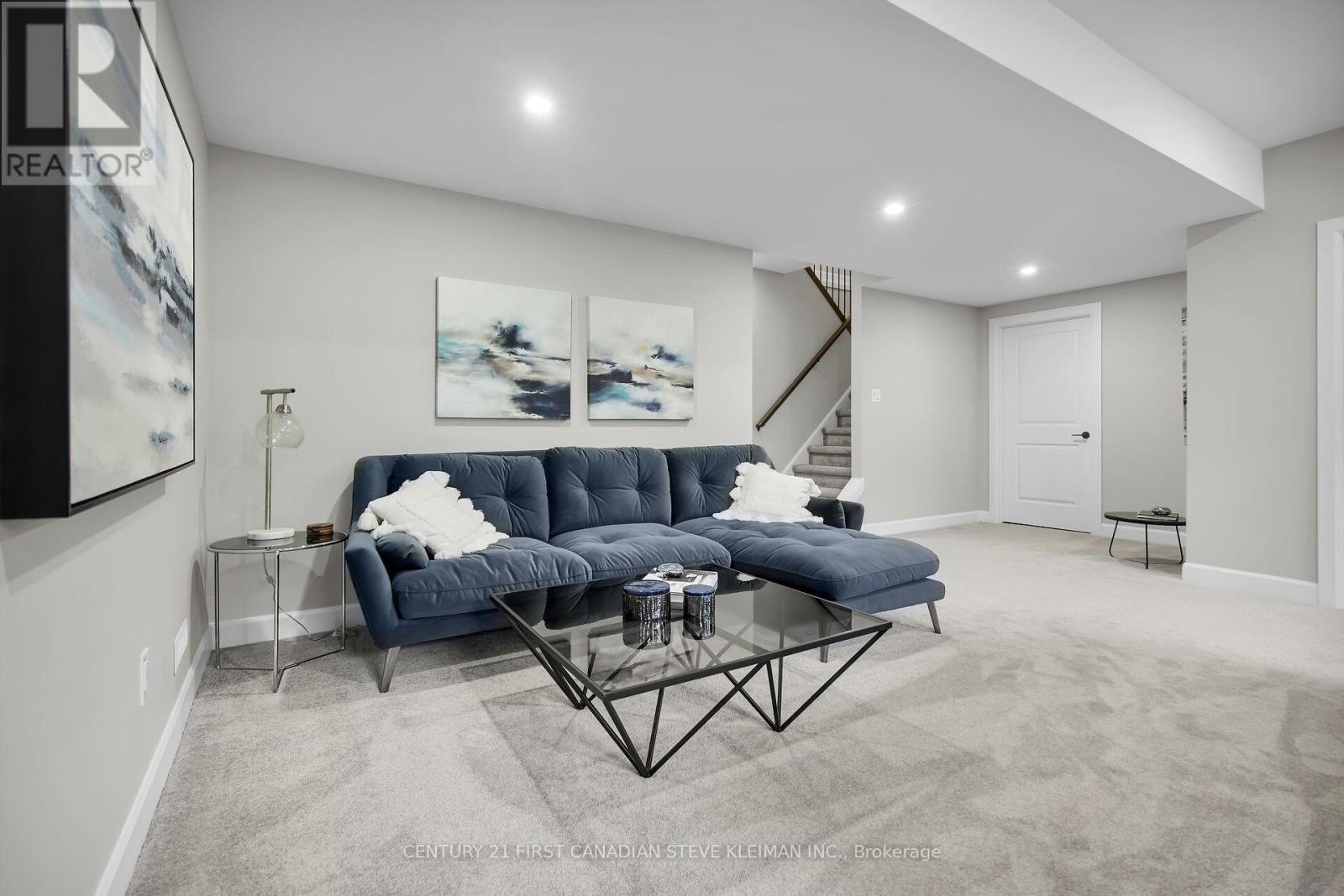 2662 Buroak Drive, London North (North S), ON - Indoor