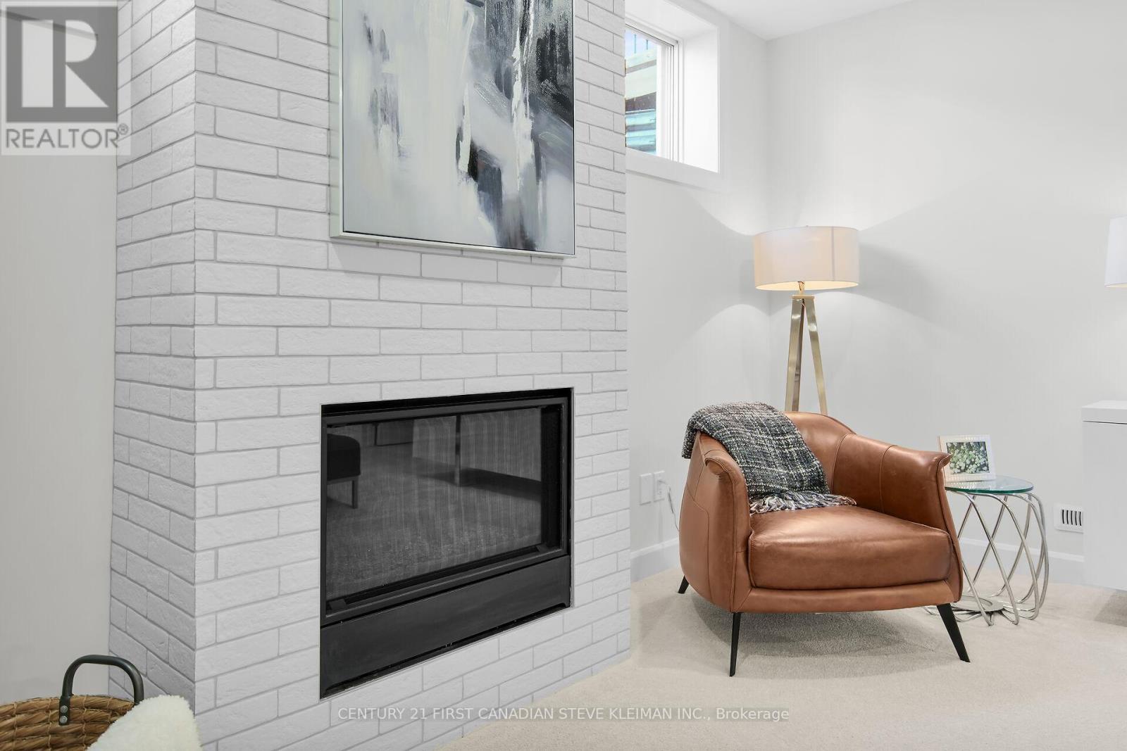 Second Fireplace - 2668 Buroak Drive, London North (North S), ON - Indoor With Fireplace