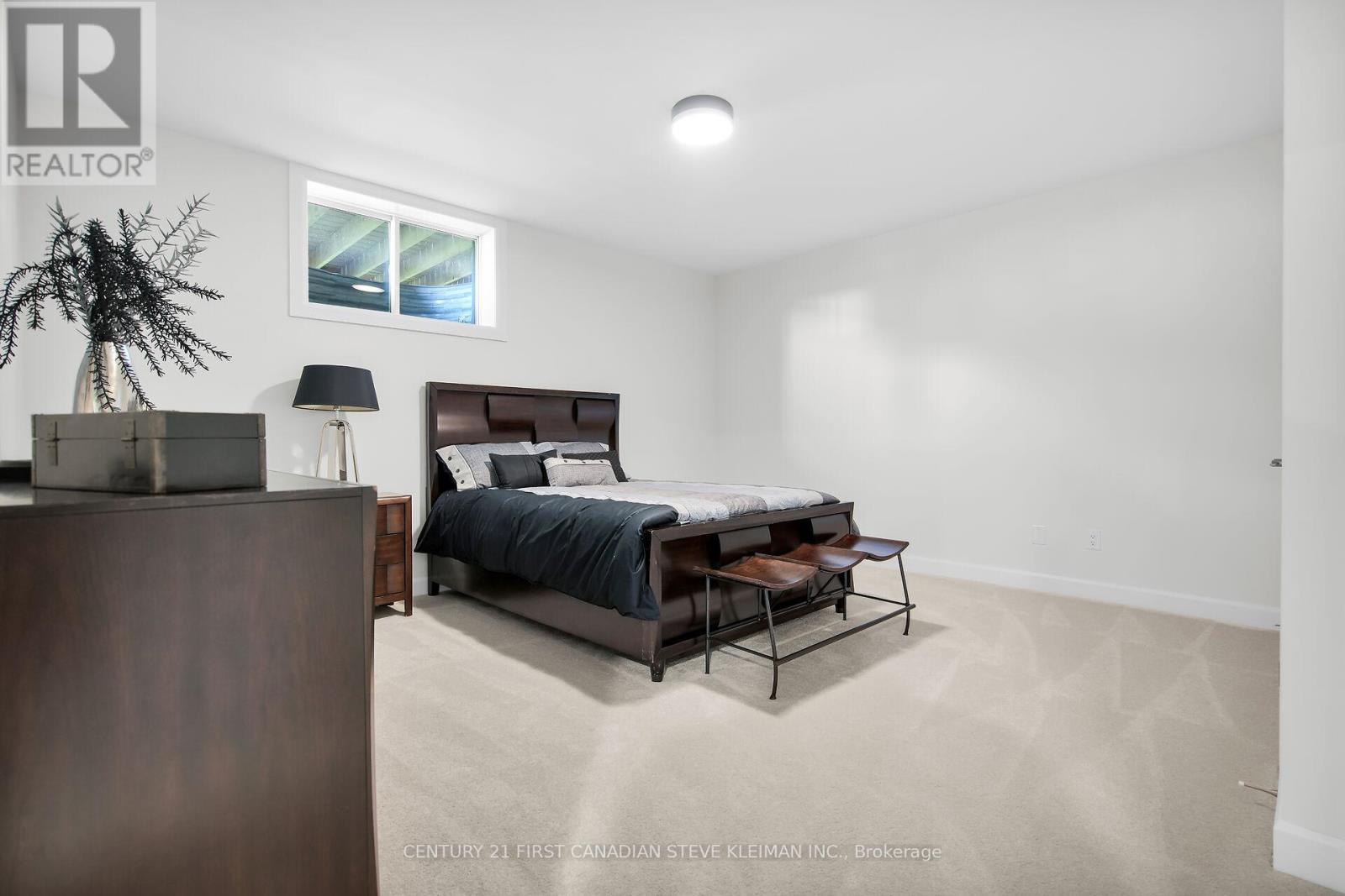 Third Bedroom (lower) - 2668 Buroak Drive, London North (North S), ON - Indoor Photo Showing Bedroom