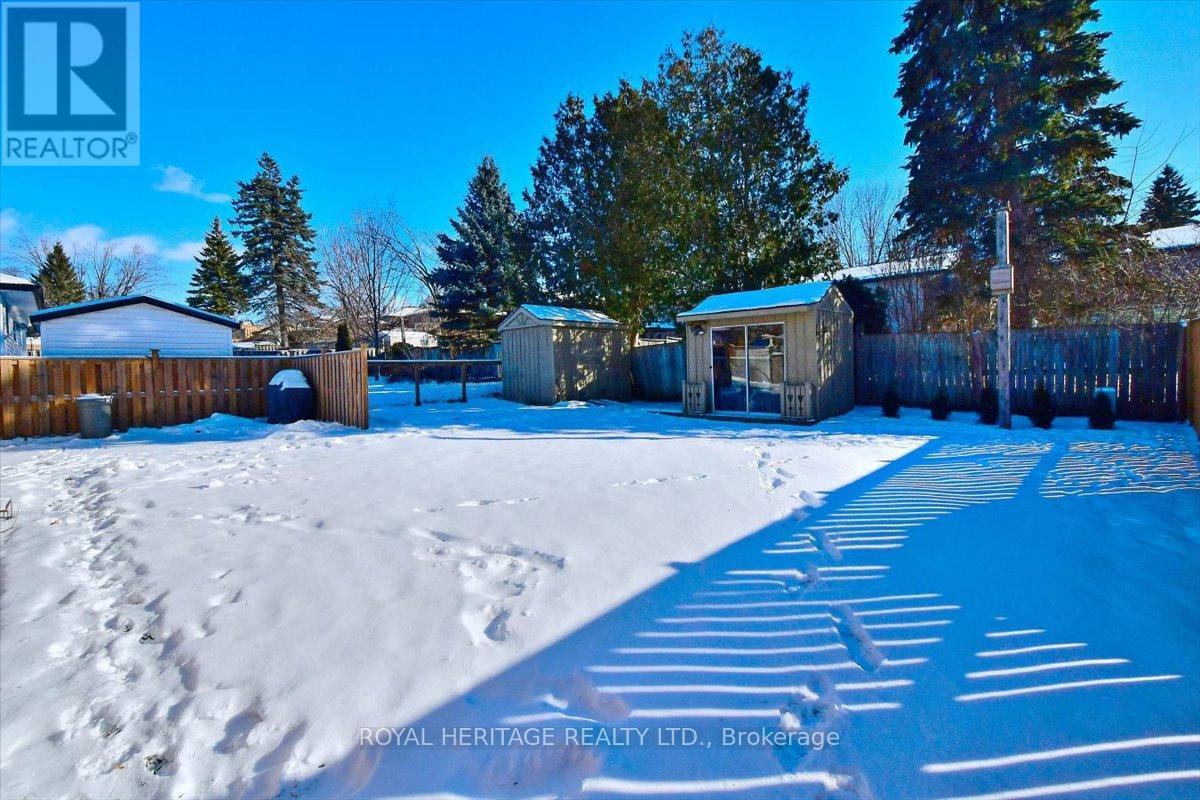 273 Maxwell Avenue W, Peterborough (Ashburnham Ward 4), ON - Outdoor