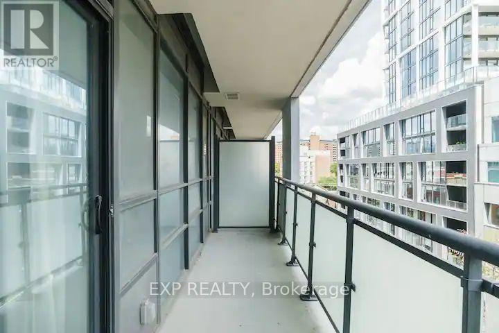 833 - 460 Adelaide Street E, Toronto, ON - Outdoor With Balcony With Exterior