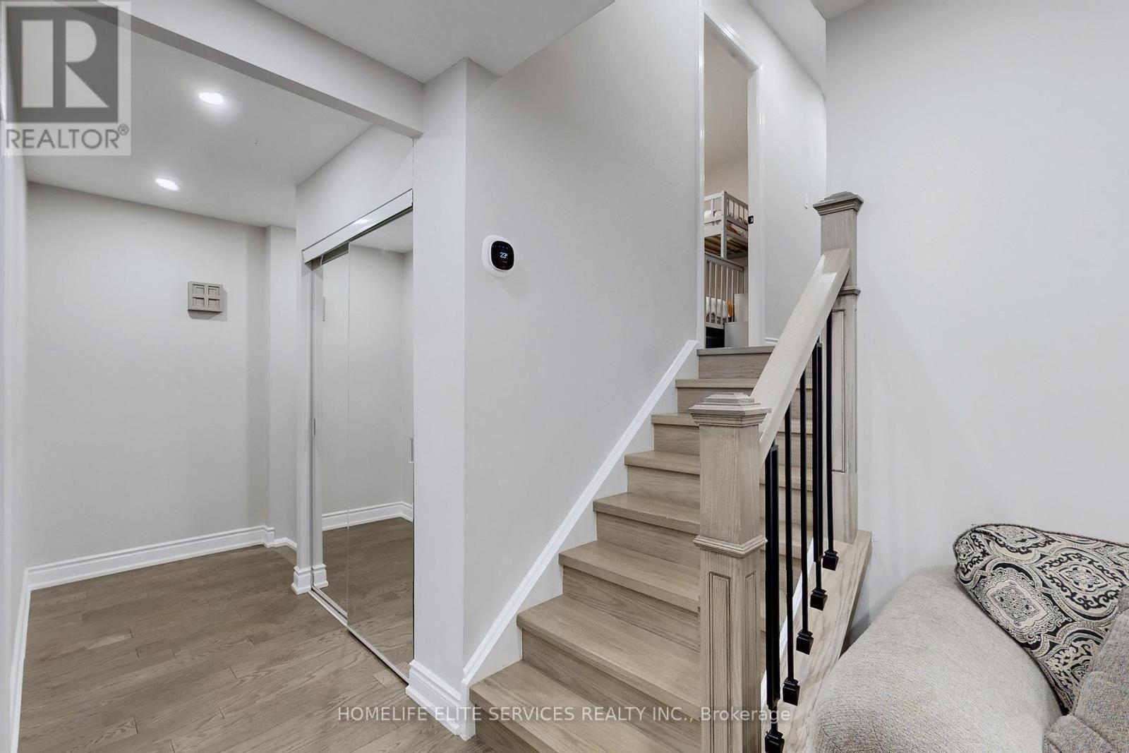 15 Glen Echo Court, Brampton, ON - Indoor Photo Showing Other Room