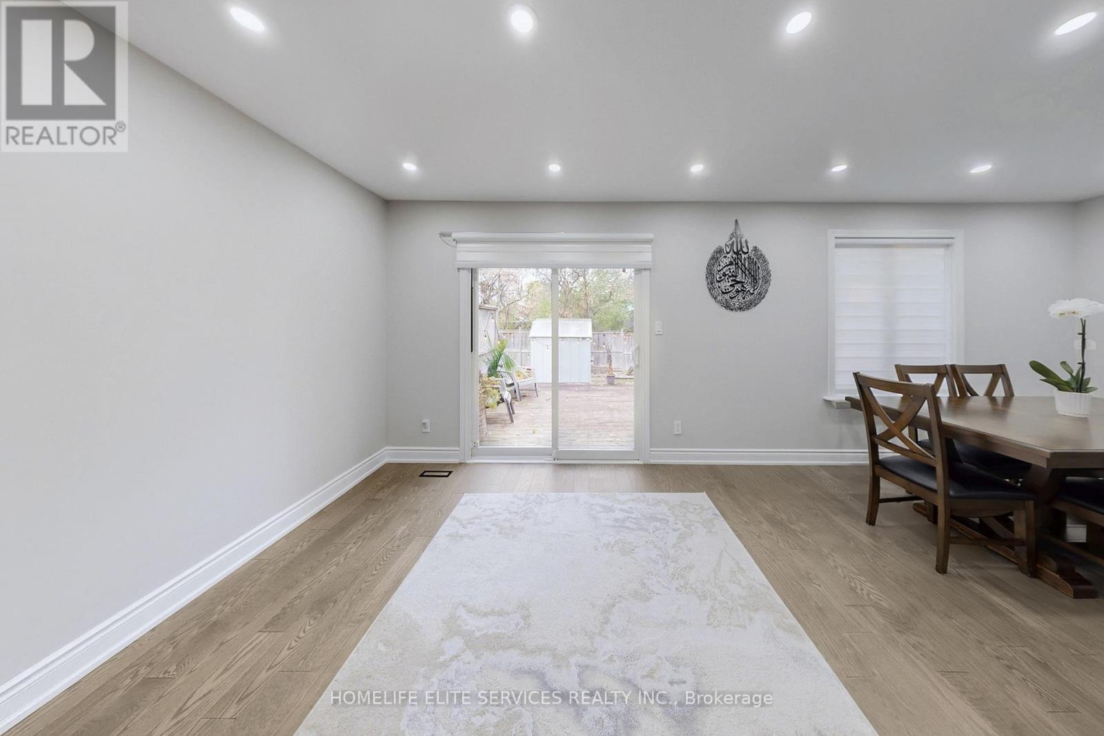 15 Glen Echo Court, Brampton, ON - Indoor Photo Showing Other Room