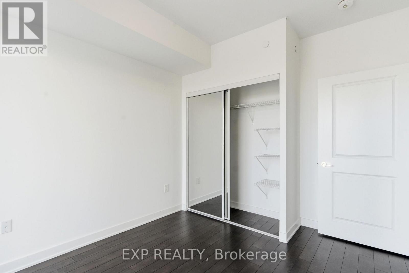 ORIGINAL - 730 - 100 Eagle Rock Way, Vaughan, ON - Indoor Photo Showing Other Room