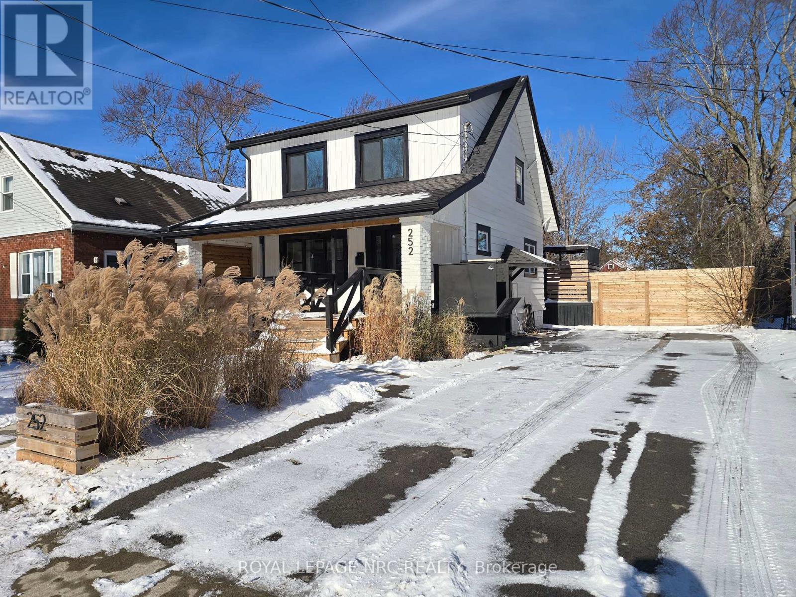 252 Emerick Avenue, Fort Erie (Central), ON - Outdoor