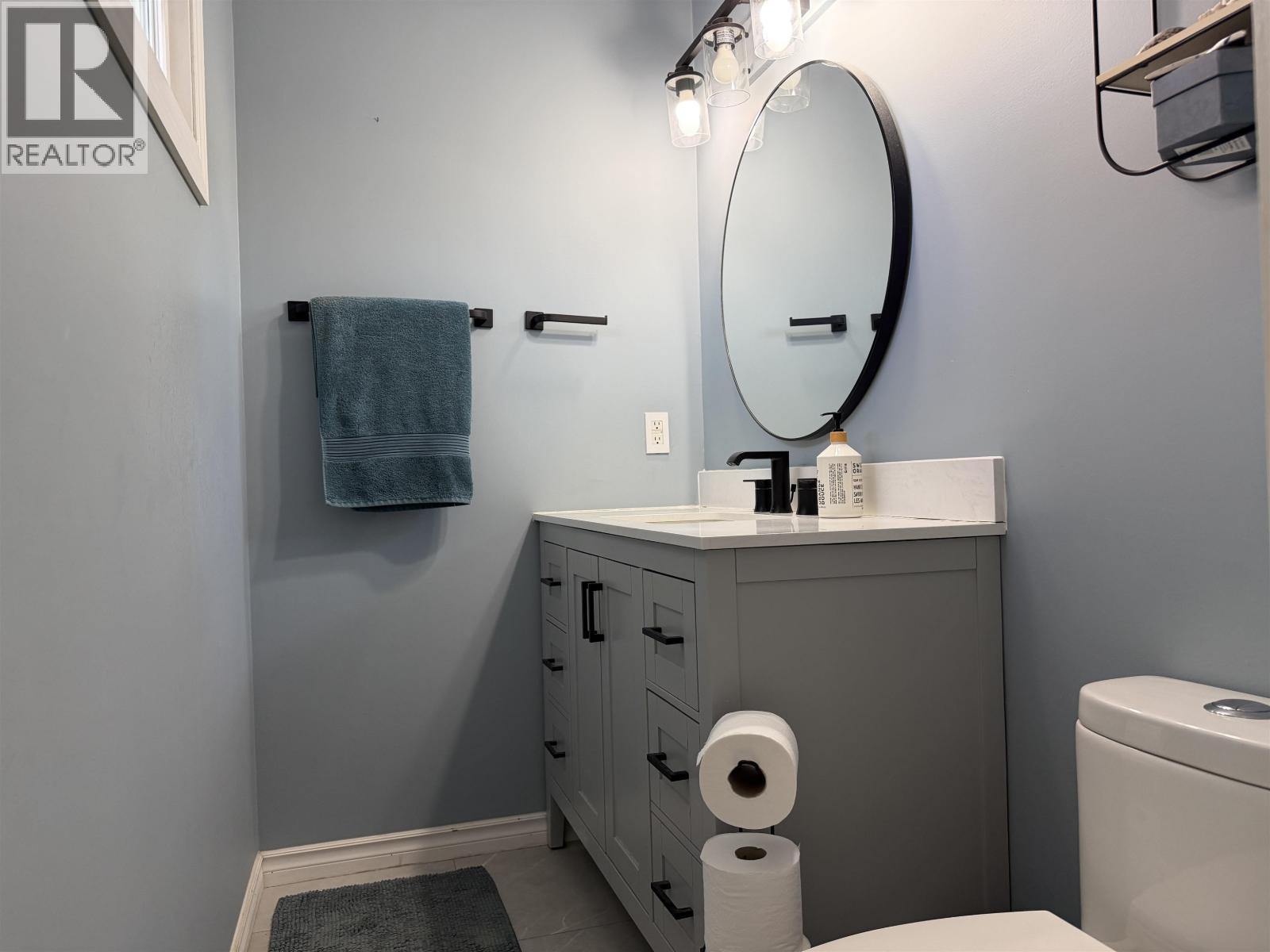 152 Vanderview Drive, Vanderhoof, BC - Indoor Photo Showing Bathroom