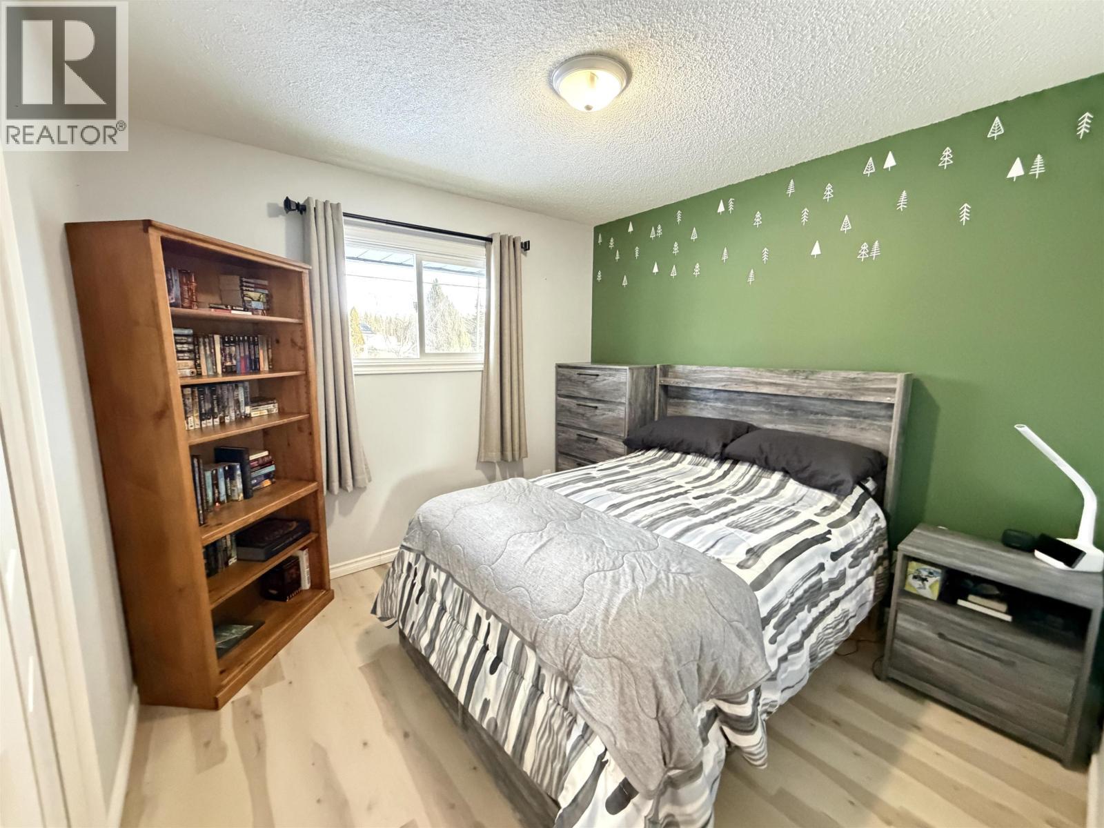 152 Vanderview Drive, Vanderhoof, BC - Indoor Photo Showing Bedroom