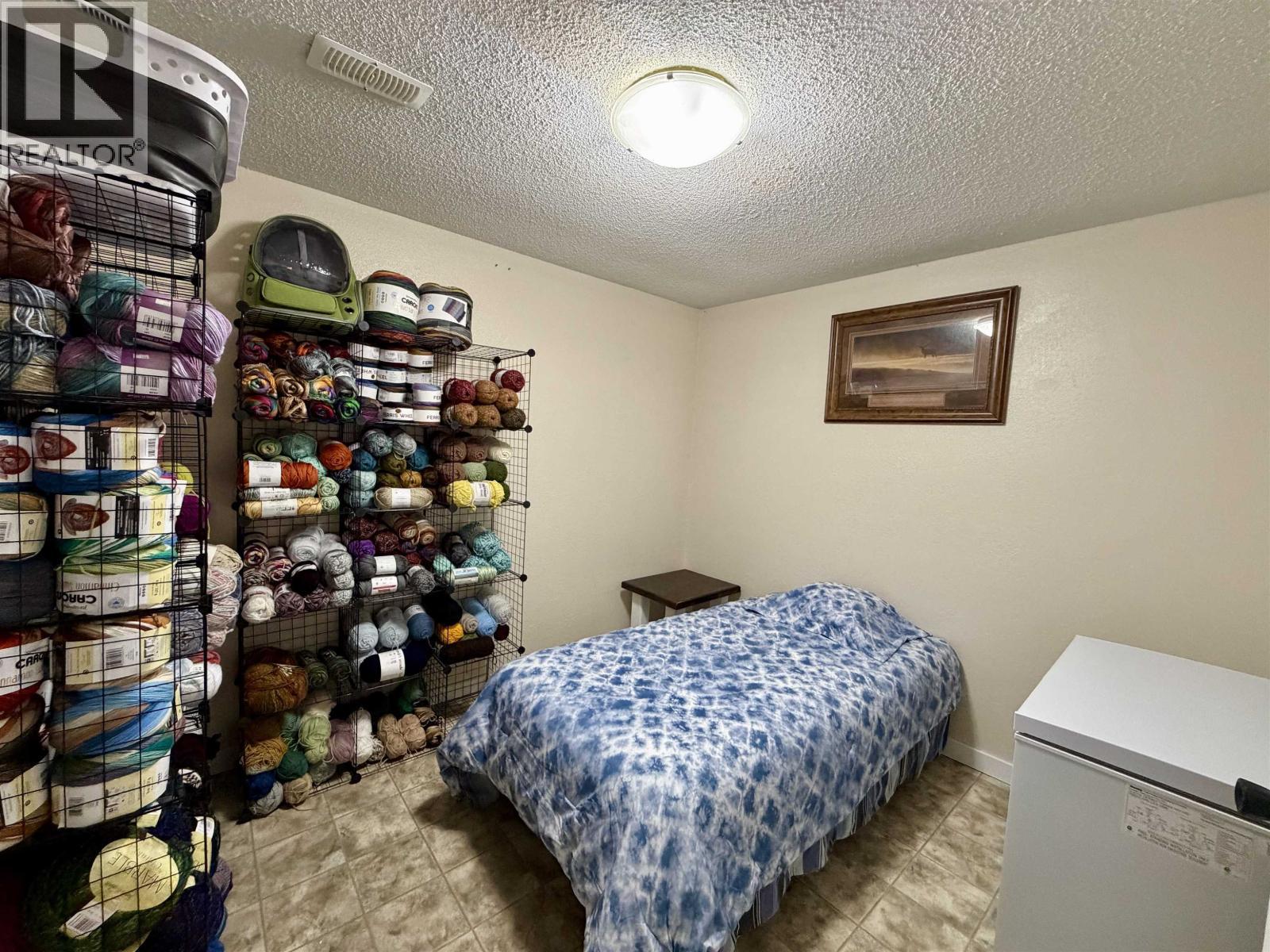 152 Vanderview Drive, Vanderhoof, BC - Indoor Photo Showing Bedroom