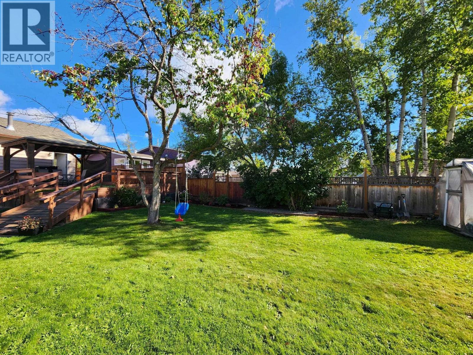 152 Vanderview Drive, Vanderhoof, BC - Outdoor With Backyard