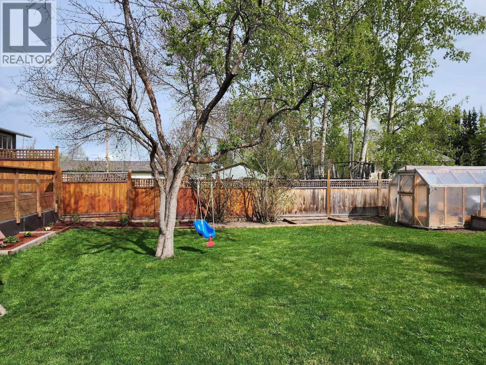 152 Vanderview Drive, Vanderhoof, BC - Outdoor With Backyard