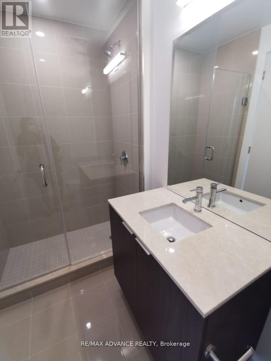 1104 - 15 Queens Quay E, Toronto, ON - Indoor Photo Showing Bathroom