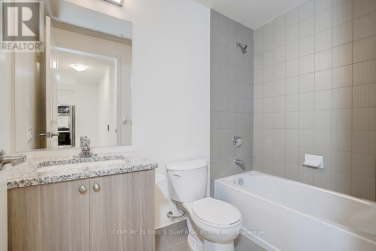 2019 - 4955 Yonge Street, Toronto, ON - Indoor Photo Showing Bathroom