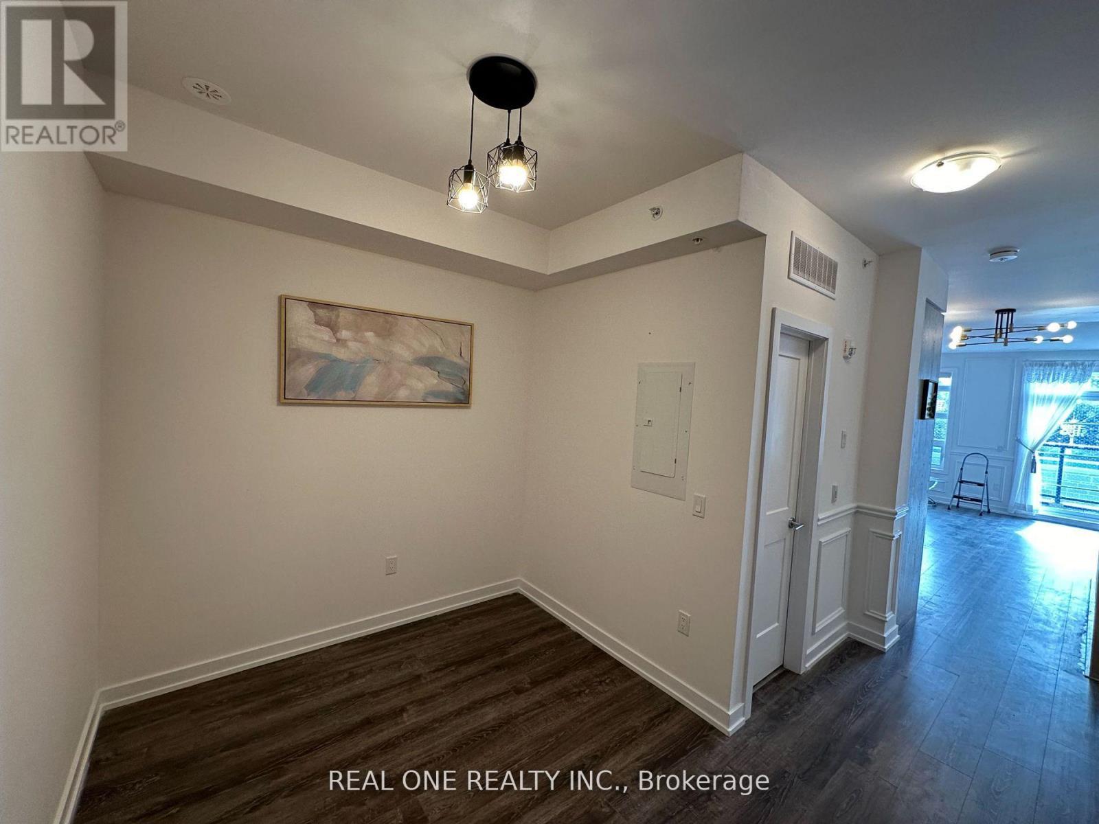 36 - 57 Finch Avenue W, Toronto, ON - Indoor Photo Showing Other Room